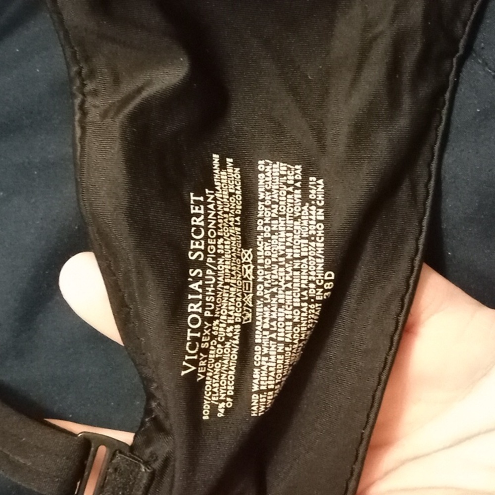 Victoria secret bra - Picture 4 of 4